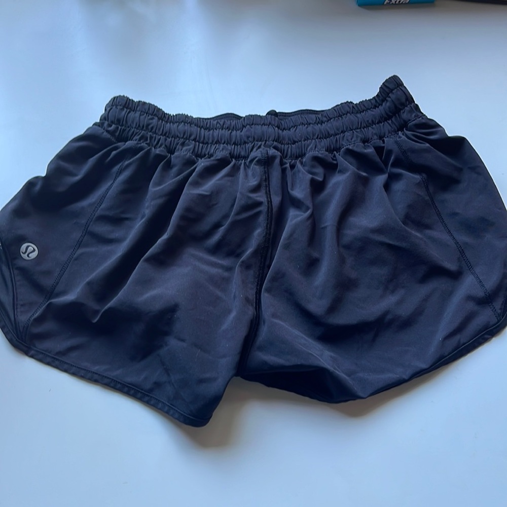Shorty short black lulus, great condition!
